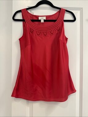 Ann Taylor LOFT Pink Sleeveless Scoop Neck Embellished Tank